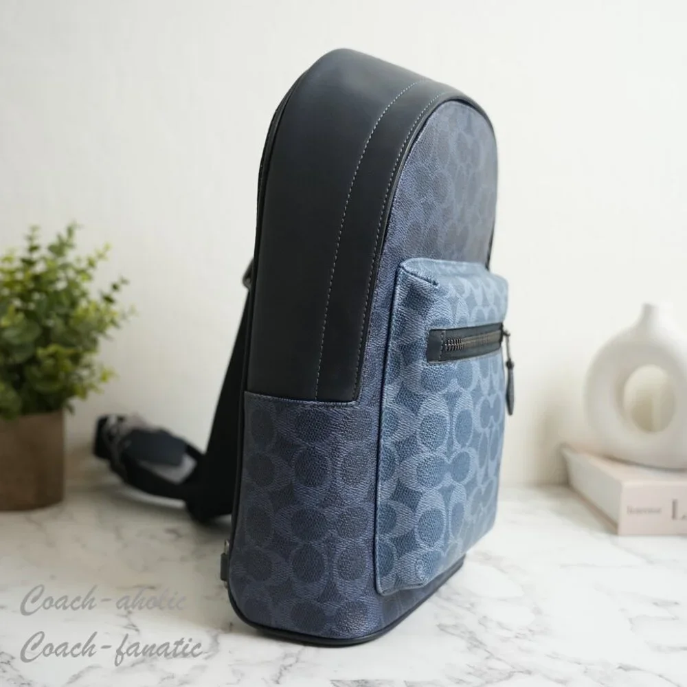 NWT Coach CBI92 West Pack In Blocked Signature Canvas Denim/Light Denim